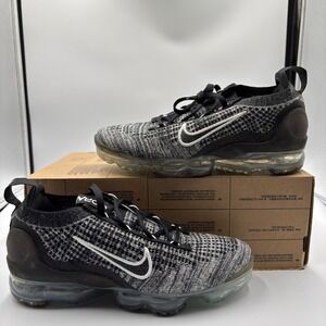 Nike Air VaporMax 2021 FK Womens Black White Flyknit Sneakers DH4088-003 Size 7
